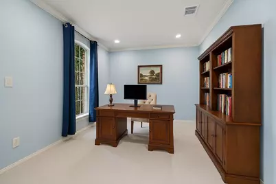 15410 Stone Gables Lane, Houston, TX 77044 - Photo 17