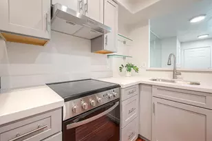 2601 Marilee Ln, Houston, TX 77057 - Photo 3