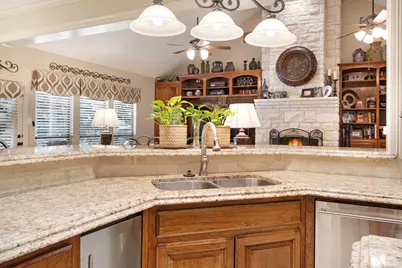 256 Southcreek Park, Livingston, TX 77351 - Photo 21