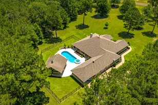 256 Southcreek Park, Livingston, TX 77351 - Photo 3