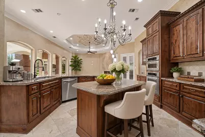 15611 Oyster Cove Drive, Sugar Land, TX 77478 - Photo 5