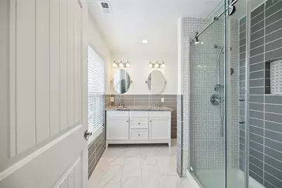 1301 Pearson Street, Houston, TX 77023 - Photo 7