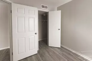 2816 S Bartell Dr, Houston, TX 77054 - Photo 25