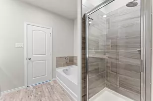 16875 Pink Wintergreen Dr, Conroe, TX 77385 - Photo 17