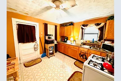 1217 4th Avenue S, Texas City, TX 77590 - Photo 3