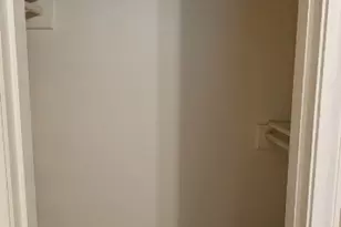 16319 Green Shade Dr, Houston, TX 77090 - Photo 11