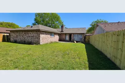 16319 Green Shade Drive, Houston, TX 77090 - Photo 13