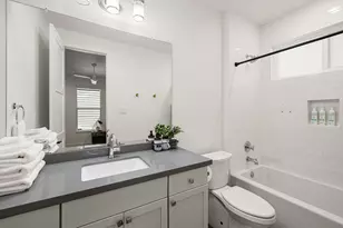 5830 Winsome Ln, Houston, TX 77057 - Photo 29