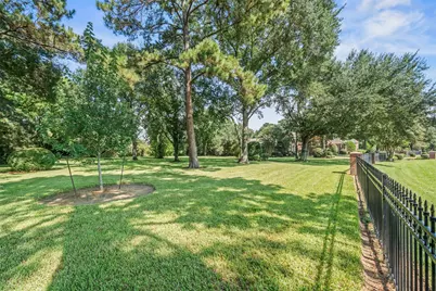 22222 Holly Creek Trail, Tomball, TX 77377 - Photo 47