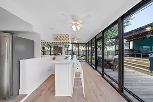 515 Clear Lake Rd, Kemah, TX 77565 - Photo 9