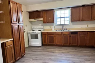 4606 Mallard St, Hitchcock, TX 77563 - Photo 11