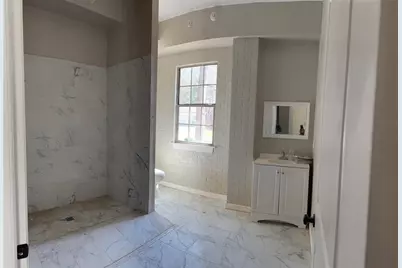 200 Broken Bough Lane, Conroe, TX 77304 - Photo 5