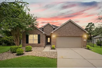 10 Log House Court, Tomball, TX 77375 - Photo 1
