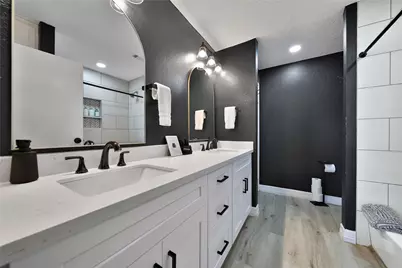 7600 Seawall Boulevard #206, Galveston, TX 77551 - Photo 13