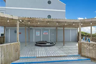 7600 Seawall Blvd, Galveston, TX 77551 - Photo 23