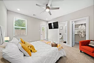 2116 Bello Amanecer Ln, Houston, TX 77055 - Photo 5