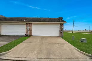 1010 Gardenwalk Dr, La Porte, TX 77571 - Photo 33