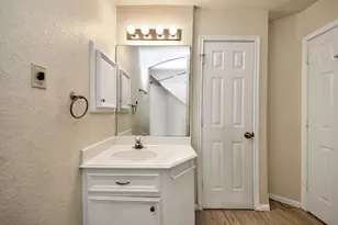 1010 Gardenwalk Dr, La Porte, TX 77571 - Photo 21