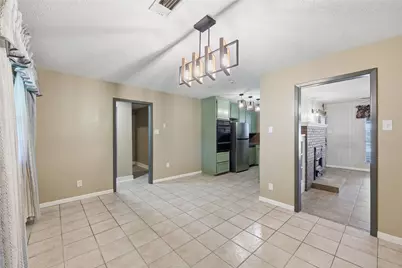 412 S 4th 1/2 Street, Nederland, TX 77627 - Photo 7