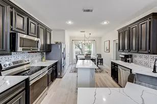 6090 Haysden Ln, League City, TX 77573 - Photo 9