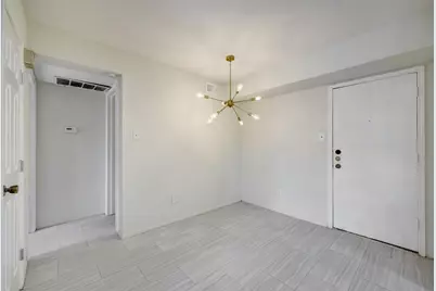 4645 Wild Indigo Street #373, Houston, TX 77027 - Photo 13