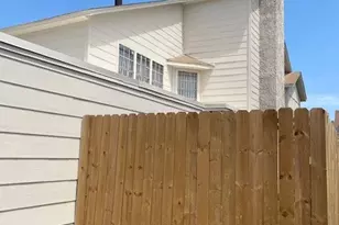 12239 W Village Dr, Houston, TX 77039 - Photo 11