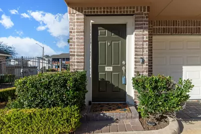 3001 Murworth Drive #101, Houston, TX 77025 - Photo 7