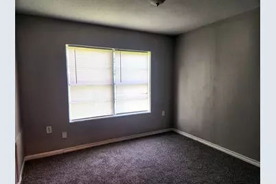 1114 E Pecan Street, Angleton, TX 77515 - Photo 11