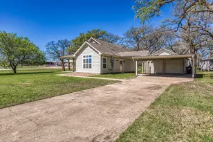 1018 7th St, Somerville, TX 77879 - Photo 23