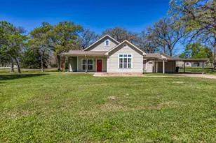 1018 7th St, Somerville, TX 77879 - Photo 25