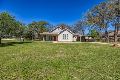 1018 7th Street, Somerville, TX 77879 - Photo 3