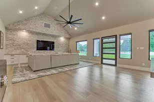 1907 Woerner Rd, Houston, TX 77090 - Photo 31