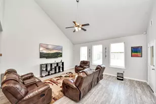 4911 Vergano Villa Dr, Katy, TX 77493 - Photo 17