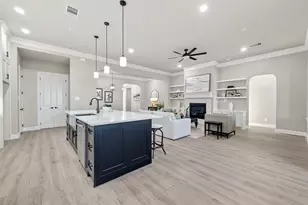 350 Lakeland Cir, Rosharon, TX 77583 - Photo 13