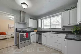 10431 Odessa Dr, Sugar Land, TX 77498 - Photo 17