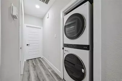 3614 Jipsie Lane #B, Houston, TX 77051 - Photo 5