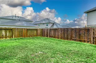 184 Kelly St, Angleton, TX 77515 - Photo 19