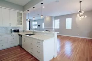 4701 Caroline St, Houston, TX 77004 - Photo 11