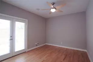 4701 Caroline St, Houston, TX 77004 - Photo 27
