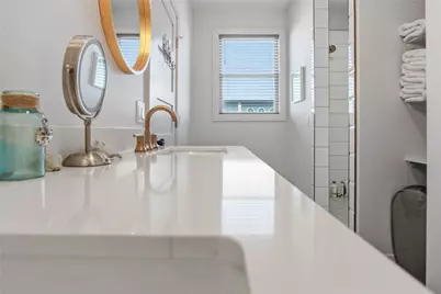 2570 Whitecap, Crystal Beach, TX 77650 - Photo 27