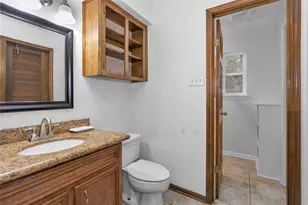 50 Village Hill Dr, Conroe, TX 77304 - Photo 23