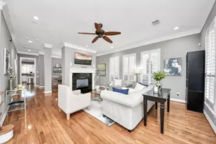 1526 W 25th St, Houston, TX 77008 - Photo 13