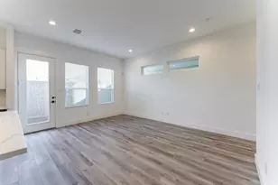 7712 Johanna Pk Dr, Houston, TX 77055 - Photo 5