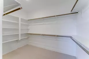 7712 Johanna Pk Dr, Houston, TX 77055 - Photo 17