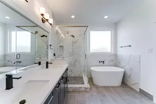 7712 Johanna Pk Dr, Houston, TX 77055 - Photo 15