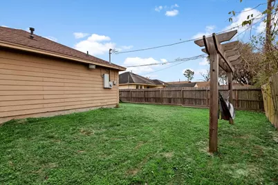 5018 Wilmington Street, Houston, TX 77033 - Photo 19