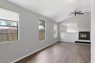 16226 Alden Ridge Dr, Houston, TX 77053 - Photo 11