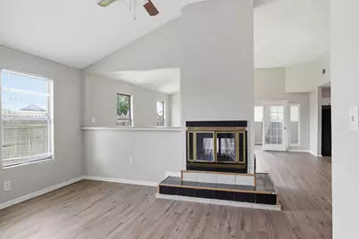 16226 Alden Ridge Drive, Houston, TX 77053 - Photo 13