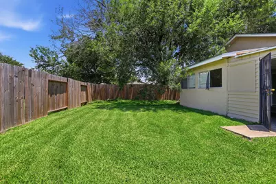 16226 Alden Ridge Drive, Houston, TX 77053 - Photo 43
