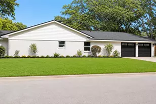 2301 Morning Dr, Baytown, TX 77520 - Photo 31